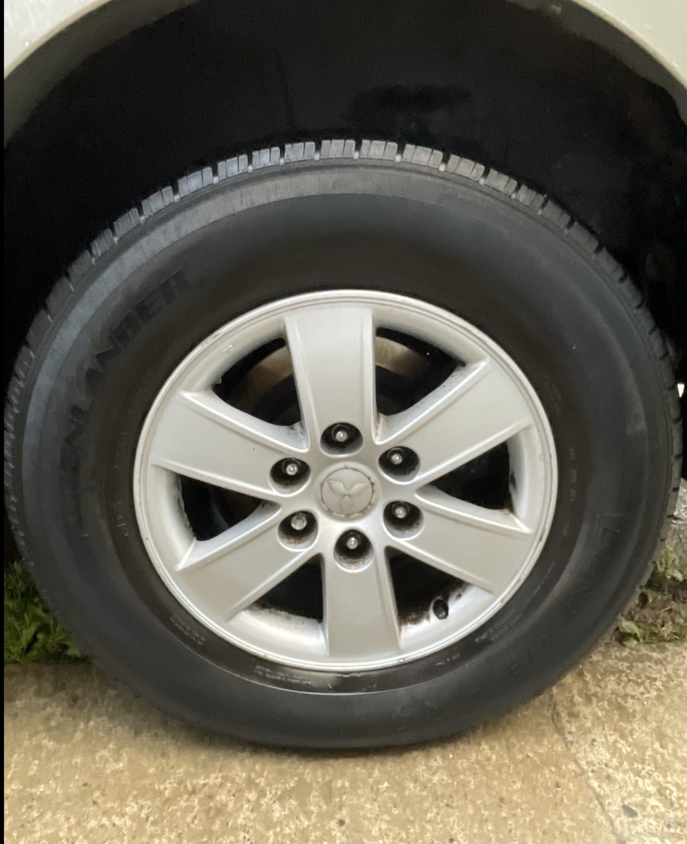Pajero wheels after detailing
